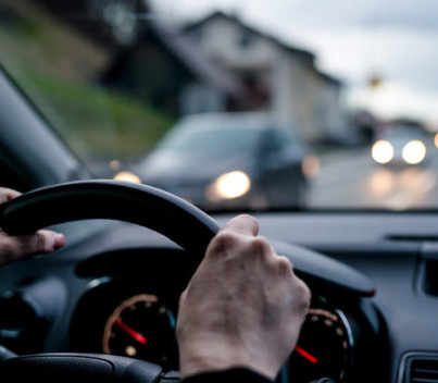 2025 yılında ehliyet alma yaşı