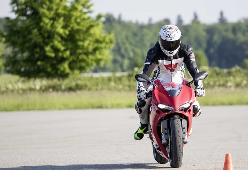 A1 Sınıfı Motosiklet Ehliyeti